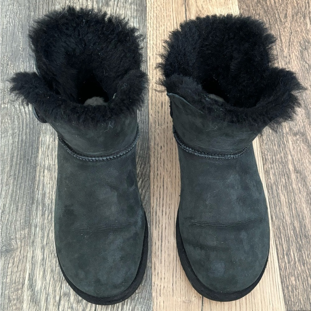 UGG Black Boots Mini Bailey Button II Boot Black Size 9